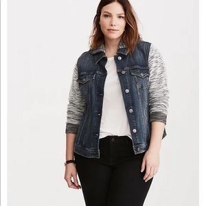 Torrid Denim French Terry Hooded Jean Jacket Coat size 1